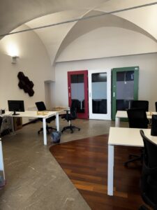 Working space w/booths